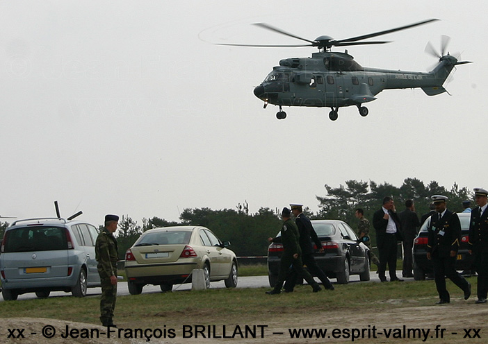 AS 332L1 "Super Puma", n°2235, FZ ; Escadron de Transport, d'Entraînement et de Calibration 00.065 "GAEL"