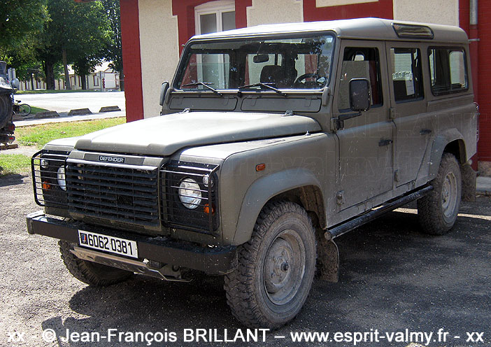 Defender 110 Td5 "Station Wagon", 6062-0381 ; Centre d'Entraînement au Combat