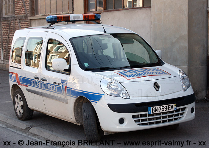 Kangoo ; Bar sur Seine