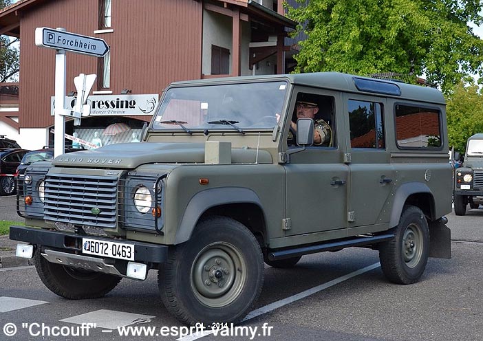 6072-0463 : Defender 110 cynotechnique "2 chiens", 17e Groupe d'Artillerie ; 2014