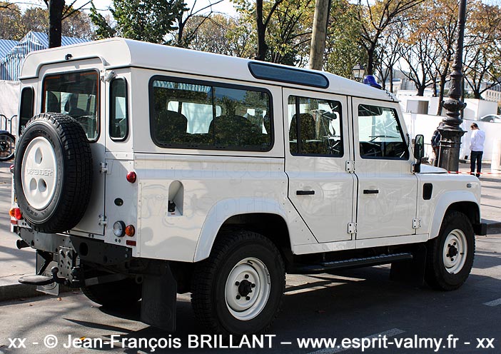 Defender 110 Td5 "Station Wagon", 419 QLR 75 ; Préfecture de Police de Paris, Brigade Equestre
