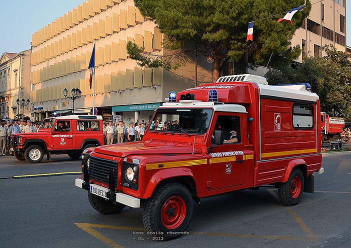 Defender 130 Td5, VSAV HR, 183 BZ 83 ; SDIS 83