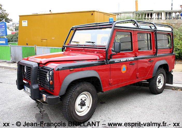 Defender 110 Td5 "Station Wagon", 75N-3572G ; Unité d'Instruction et d'Intervention de la Sécurité Civile n°1