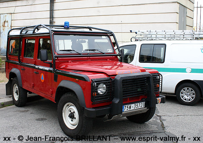Defender 110 Td5 "Station Wagon", 75N-3572G ; Unité d'Instruction et d'Intervention de la Sécurité Civile n°1