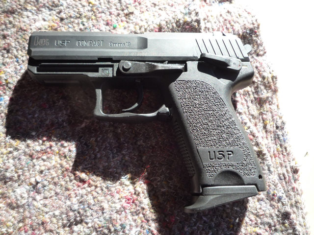 Pistolet Automatique de 9mm HK USP-C