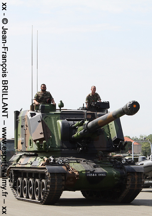 6844-0015 : 155 Au F1TA, 40e Régiment d'Artillerie ; 2010