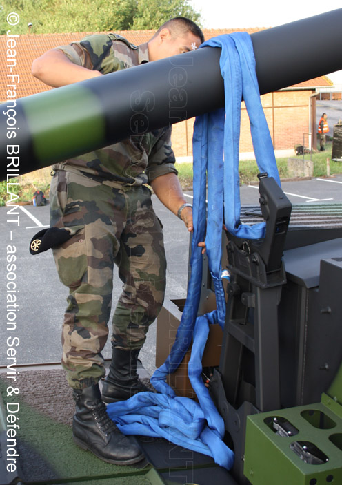 Canon automoteur de 155mm CAESAR, 93e Régiment d'Artillerie de Montagne, changement de configuration ; 2010