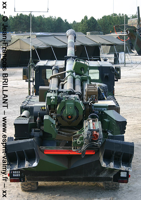 Canon automoteur de 155mm CAESAR, châssis Soframe-Mercedes, 6033-00469, 93e Régiment d'Artillerie de Montagne ; 2005