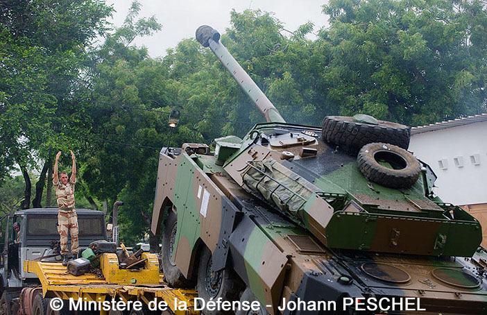 AMX 10RCR SEPAR, 6xx4-xxxx, Serval ; 2013