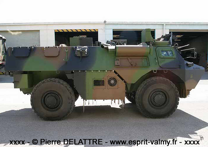 VAB ATLAS DL (Détachement de Liaison), 6853-0126, 3e Régiment d'Artillerie de Marine ; 2005