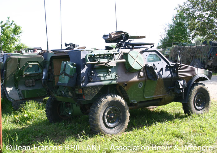Panhard VB2L (Véhicule Blindé Léger, Long), 6004-0005, Groupe d'Escadrons 1er Chasseurs, 1er-2e Régiment de Chasseurs ; 2005