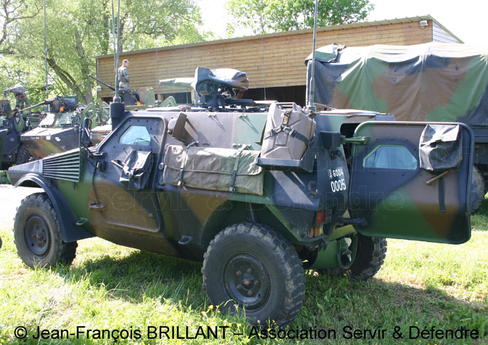Panhard VB2L (Véhicule Blindé Léger, Long), 6004-0005, Groupe d'Escadrons 1er Chasseurs, 1er-2e Régiment de Chasseurs ; 2005
