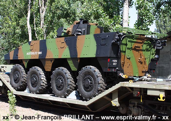 6094-0027 : Nexter / Renault VBCI (Véhicule Blindé de Combat d'Infanterie), VCI (Véhicule de Combat d'Infanterie), 92e Régiment d'Infanterie ; 2010