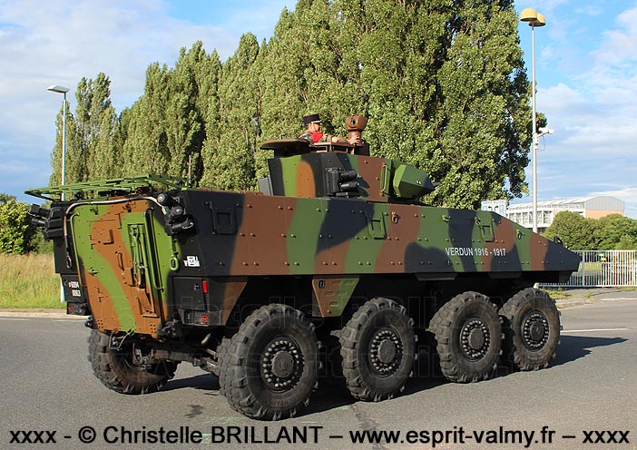 6094-0063 : Nexter / Renault VBCI (Véhicule Blindé de Combat d'Infanterie), VCI (Véhicule de Combat d'Infanterie), 92e Régiment d'Infanterie ; 2012