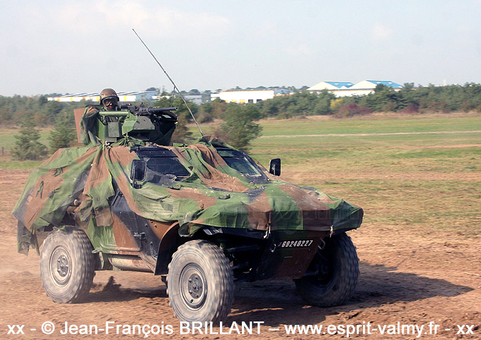 6924-0227 : Panhard VBL 12,7, tourelleau CTM105, 1er Régiment d'Infanterie de Marine, Escadron d'Eclairage et d'Investigation de la 9e BLBMa ; 2007