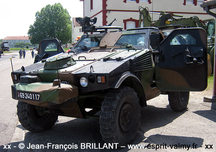 6924-0117 : Panhard VBL 7,62, treuil, 501e Régiment de Chars de Combat ; 2010