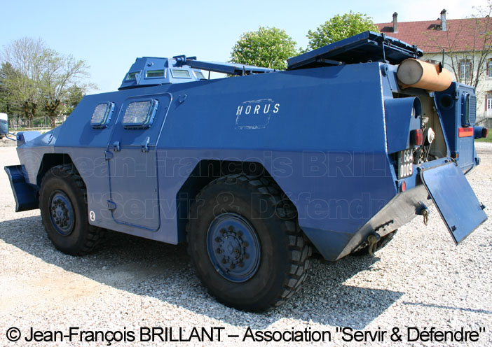 BERLIET VXB 170 VBRG GENDARMERIE 1/43 PERFEX Version Lame Avec Décalque