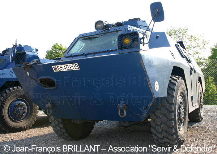 Berliet VXB170, VBRG (Véhicule Blindé à Roues de la Gendarmerie, treuil, 654-0299, Groupement Blindé de Gendarmerie Mobile ; 2007