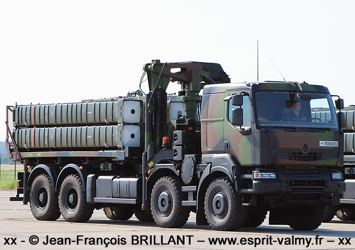 Eurosam SAMP/T "Mamba", Module de Rechargement Terrestre, Renault Kerax 460.32 dXi, 8x4, 7093-0052, Escadron de Défense Sol-Air 12.950 "Tursan" ; 2013