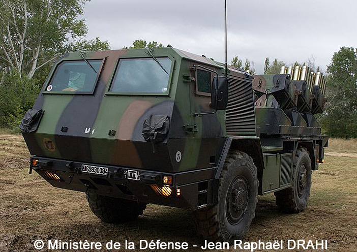 6983-0084 : GIAT, disperseur de mines anti-chars "Minotaur", 1er Régiment Etranger de Génie ; 2012