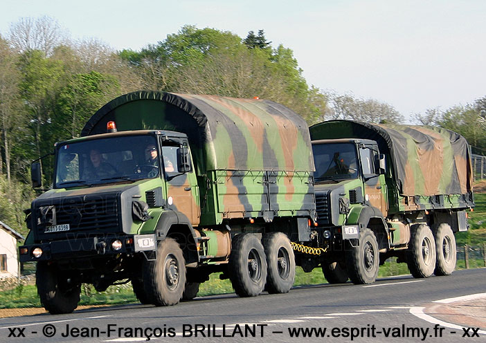 6013-0398 : Renault GBC180 "Lot7", caisse Heuliez, 8e Régiment d'Artillerie ; 2007