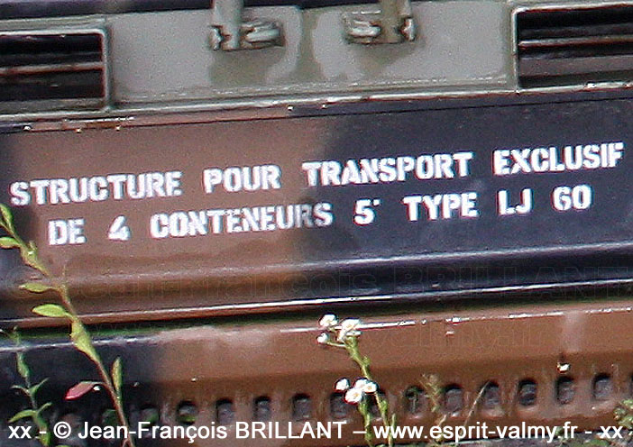 Structure pour le transport exclusif de 4 conteneurs de 5' type LJ 60