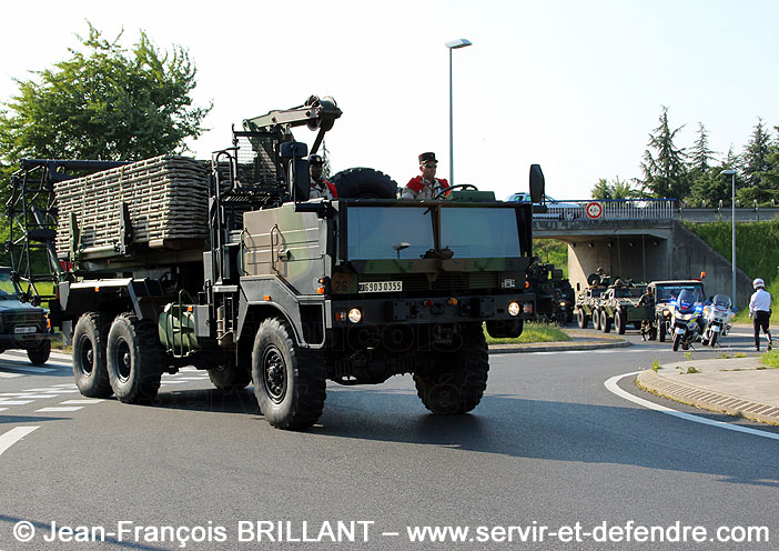 6903-0355 : Renault TRM 10.000 MATS (Matériel d'Amélioration de la Traficabilité des Sols), 6e Régiment du Génie ; 2013
