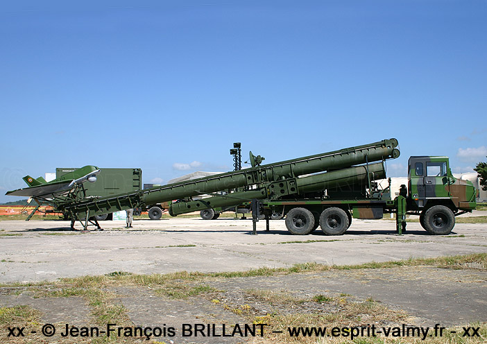 SDTI : rampe de lancement sur ACMAT WPK 6.55-SH, 6043-0715, 61e Régiment d'Artillerie ; 2005