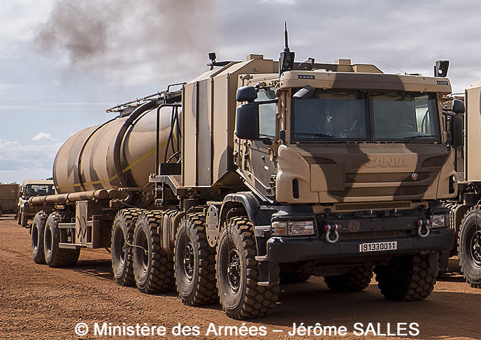 9133-0011 : Scania P440 8x4, CARAPACE, Base Pétrolière Inter-Armées, Barkhane ; 2018