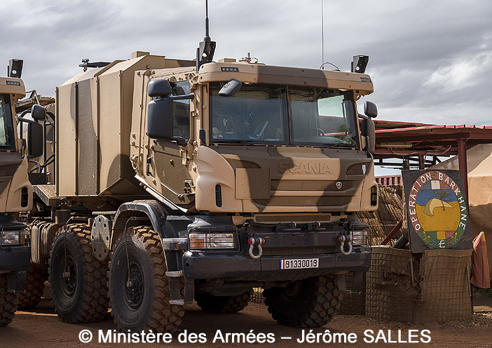 9133-0019 : Scania P440 8x4, CARAPACE, Base Pétrolière Inter-Armées, Barkhane ; 2018