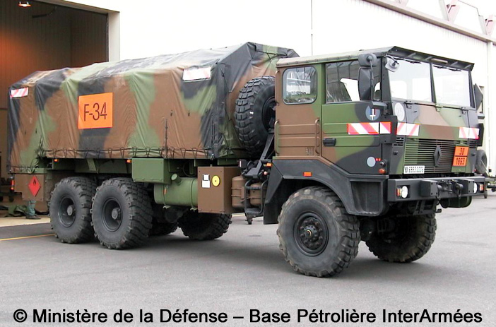 6983-0006 : TRM 10.000 ACH-SA (Avitailleur Chars-Hélicoptères ; Service Aviation), Base Pétrolière Inter-Armées ; 2005