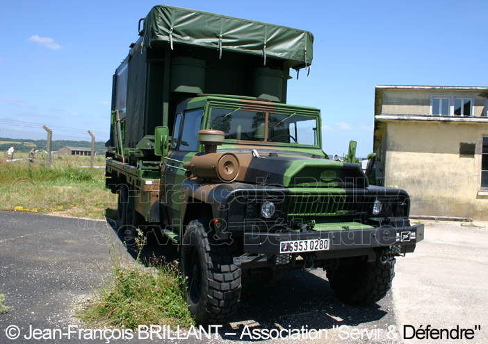 ACMAT TPK6.50.SH, 6953-0280, Terminal de Liaison Sol, 61e Régiment d'Artillerie ; 2005