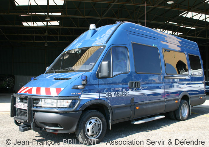Irisbus 50C17 VTGM (Véhicule de Transport de Groupe de la Gendarmerie Mobile), 2051-0866, Escadron de Gendarmerie Mobile 15/7 ; 2007