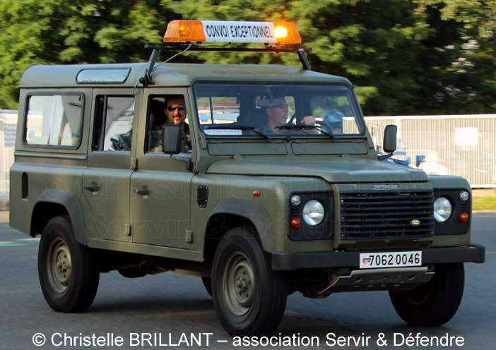 7062-0046 : Land-Rover Defender 110 Td5, Station-Wagon, 25e Régiment du Génie de l'Air ; 2012
