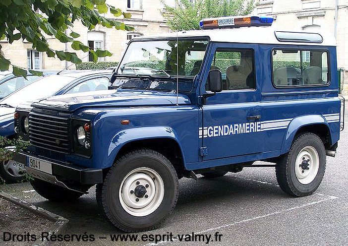 9041-xxxx : Defender 90 Td5, Gendarmerie ; date inconnue