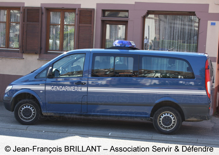 Mercedes Vito 111 CDI 4x4, 2081-0632, Brigade Territoriale de Wasselonne ; 2011