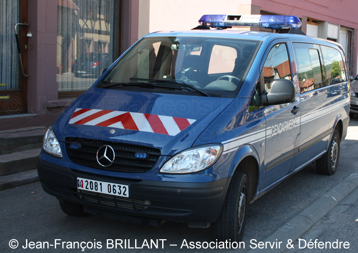 2081-0632 : Mercedes Vito 111 CDI 4x4, Brigade Territoriale de Wasselonne ; 2011