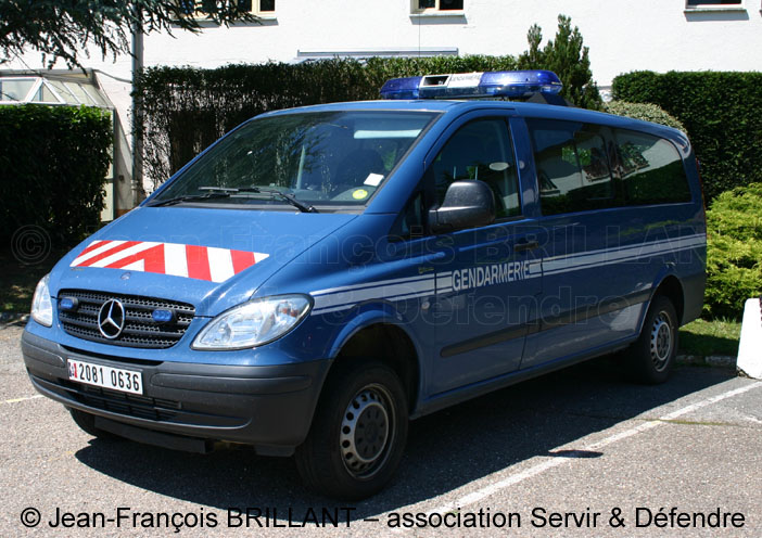 Mercedes Vito 111 CDI 4x4, 2081-0636, Gendarmerie, unité inconnue ; 2011