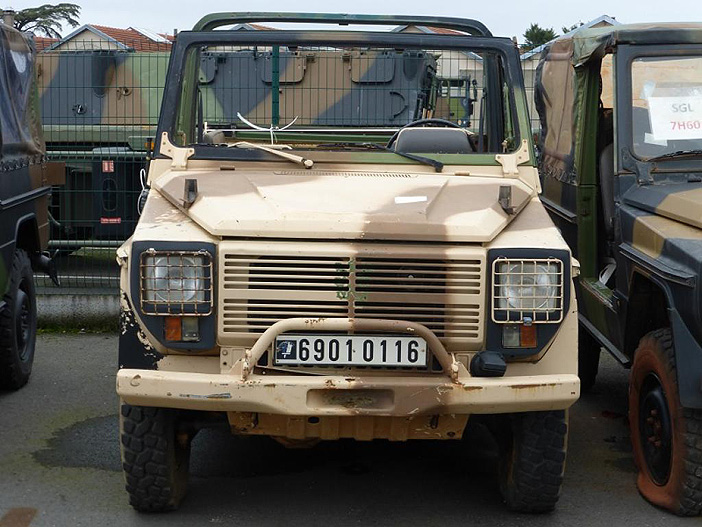 6901-0116 : Peugeot P4, rapatriée de l'opération Barkhane, unité inconnue, vente des Domaines ; 7 mars 2019