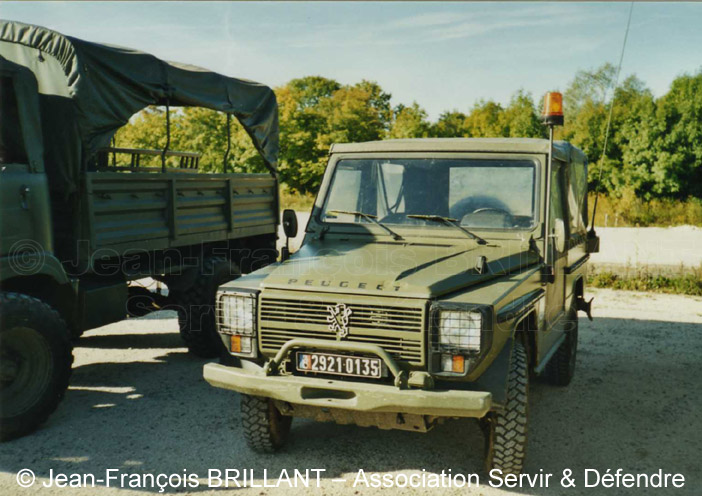 Peugeot P4, 2921-0135, Ecole des Officiers de la Gendarmerie Nationale ; 2000