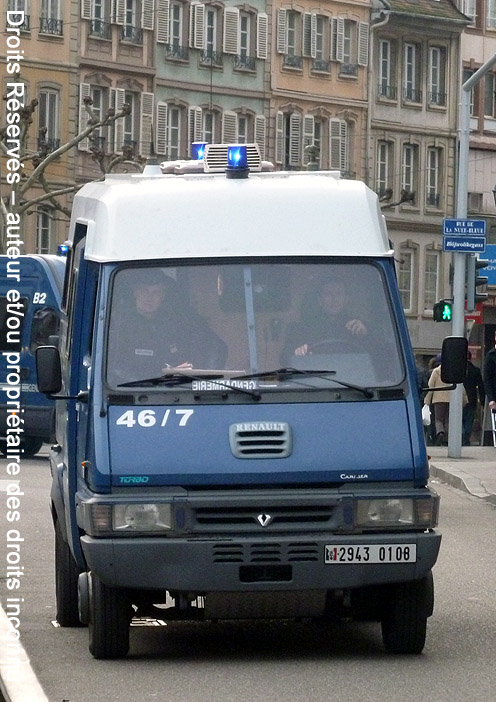 2943-0108 : Renault B110, PC Trans, Escadron de Gendarmerie Mobile 46/7 ; 2014