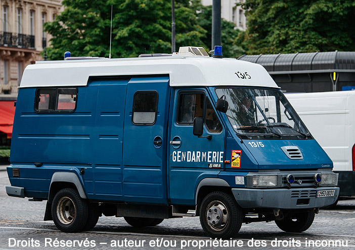 2953-0031 : Renault B110, PC Trans, Escadron de Gendarmerie Mobile 13/5 ; 2021