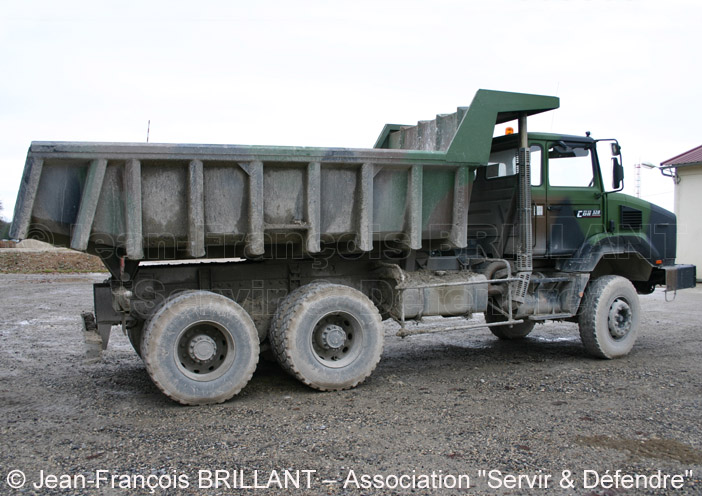 Renault CBH320 6x4, benne d'enrochement, 6953-0123, Section Pionniers, Camp de Mailly ; 2007