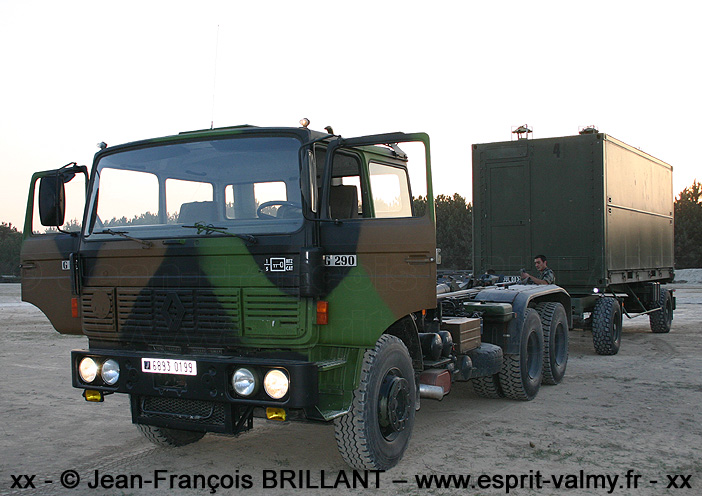 6893-0199 : Renault G290 VTL (Véhicule de Transport Logistique), 5e Groupement Logistique du Commissariat de l'Armée de Terre ; 2005