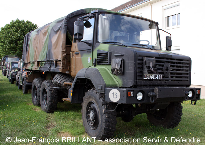 6073-0510 : Renault GBC180, cabine tôlée type 1.2, cargo, 1er Groupe Logistique du Commissariat de l'Armée de Terre ; 2010