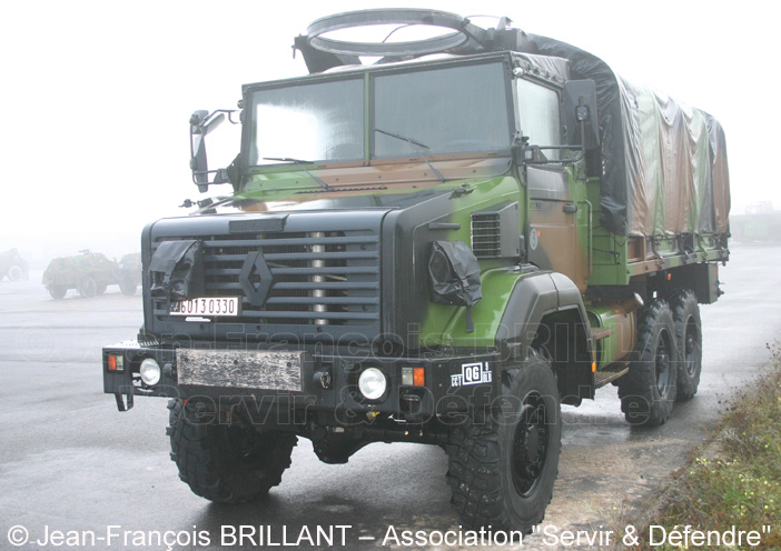 6013-0330 : Renault GBC180, torpedo, cargo, circulaire d'autodéfense, 9e Compagnie de Commandement et de Transmissions ; 2007