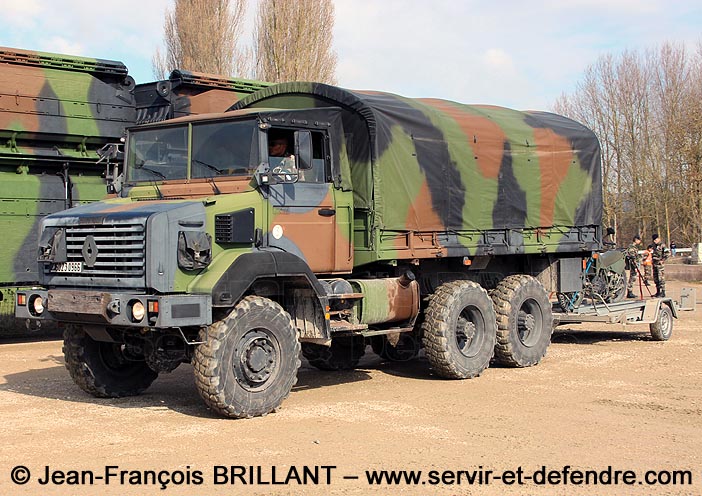 6023-0966 : Renault GBC180 torpédo, cargo, 511e Régiment du Train ; 2014