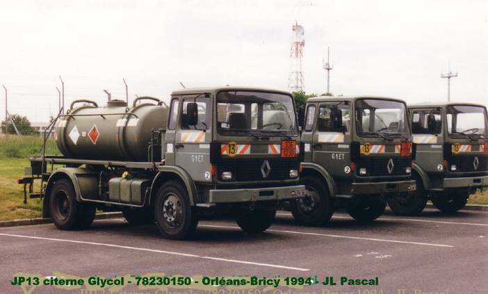 7823-0150 : Renault JP13, citerne de glycol, 61e Escadre de Transport ; 1994