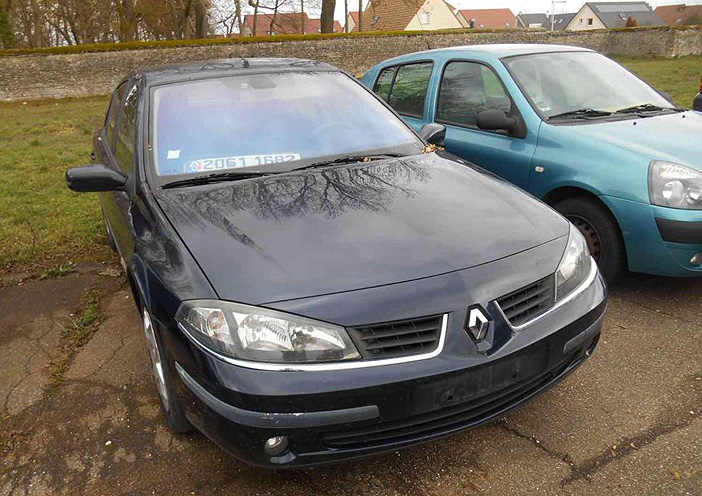 2061-1682 : Renault Laguna, Gendarmerie, vente des Domaines ; 2019