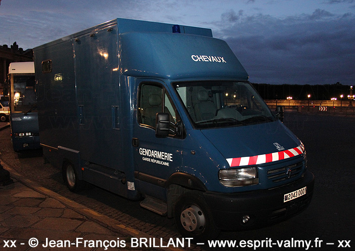 2043-0001 : Renault Mascott 110dCi, van, Régiment de Cavalerie de la Garde Républicaine ; 2012